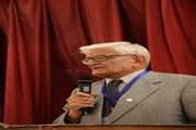 گزارش تصو یری از سومین همایش دانش آموختگان ادواری دانشکده داروسازی در مجموعه دشت بهشت 